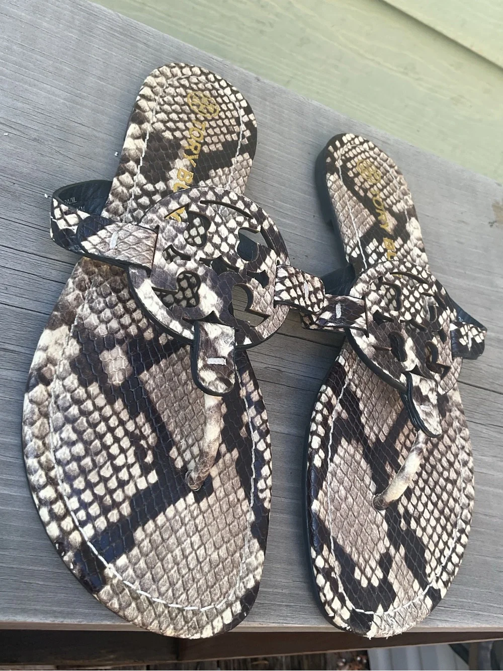 Tory Burch Snake-Print Leather Thong Sandals - Beige & Black